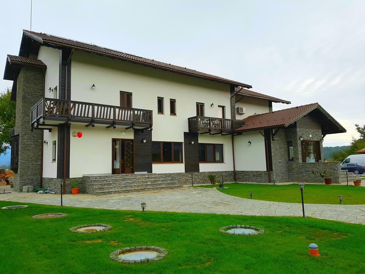 Pensiunea Campia Soarelui Apa Neagră エクステリア 写真